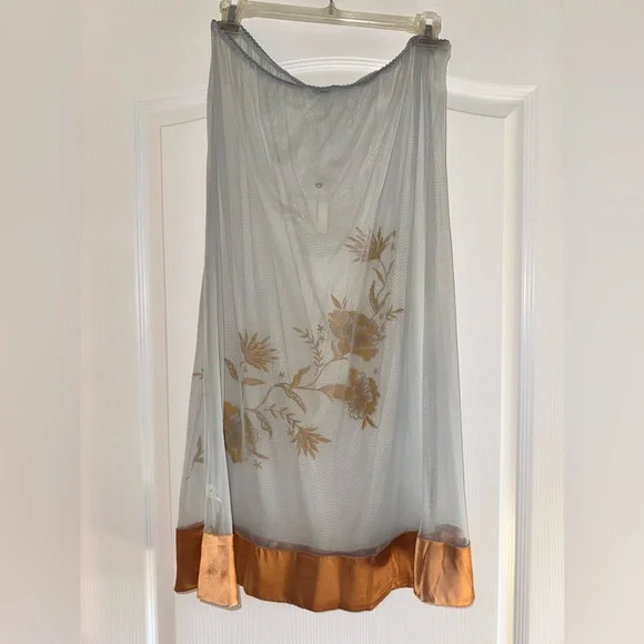 ANTHROPOLOGIE Embroidered sheer midi skirt - Picture 2 of 6